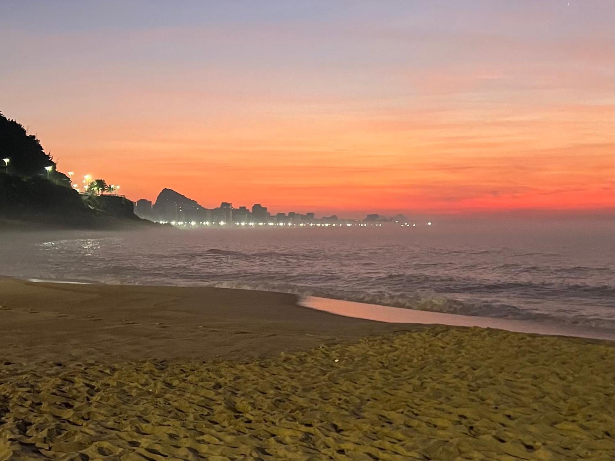 Ocean View House Of Zepp - Good Neighbourhood, 5 Minute Walk To The Beach, Stunning Sunrise Views Rio de Janeiro Exteriör bild
